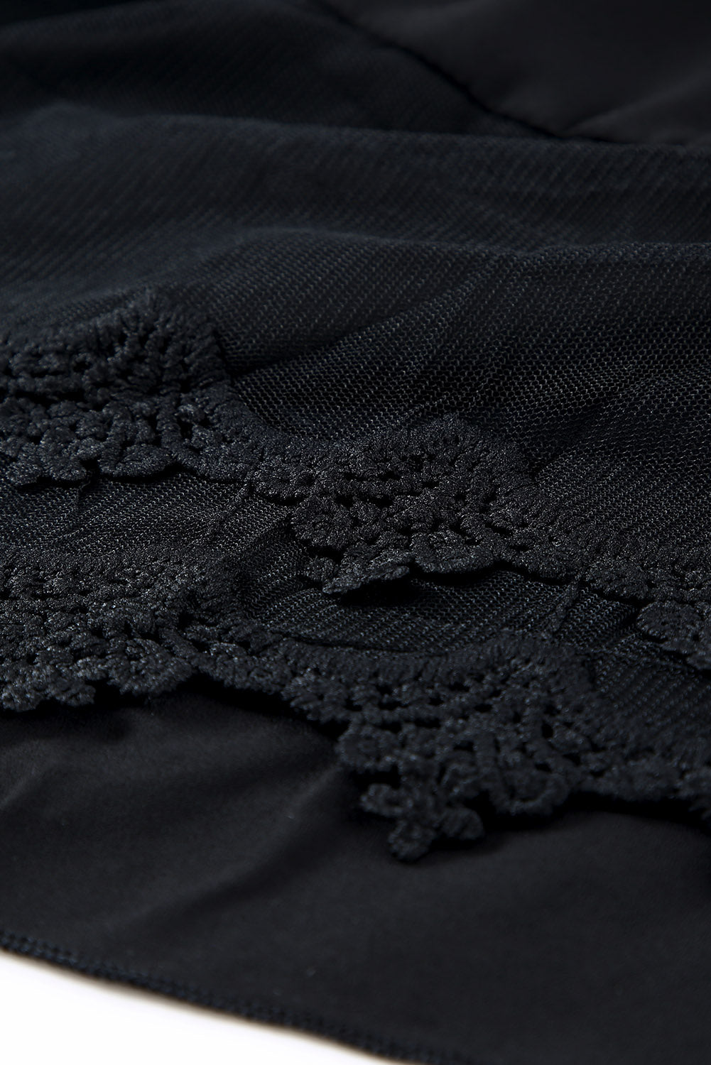 Casual Contrast Lace Crochet Button Back Sleeveless Shirt