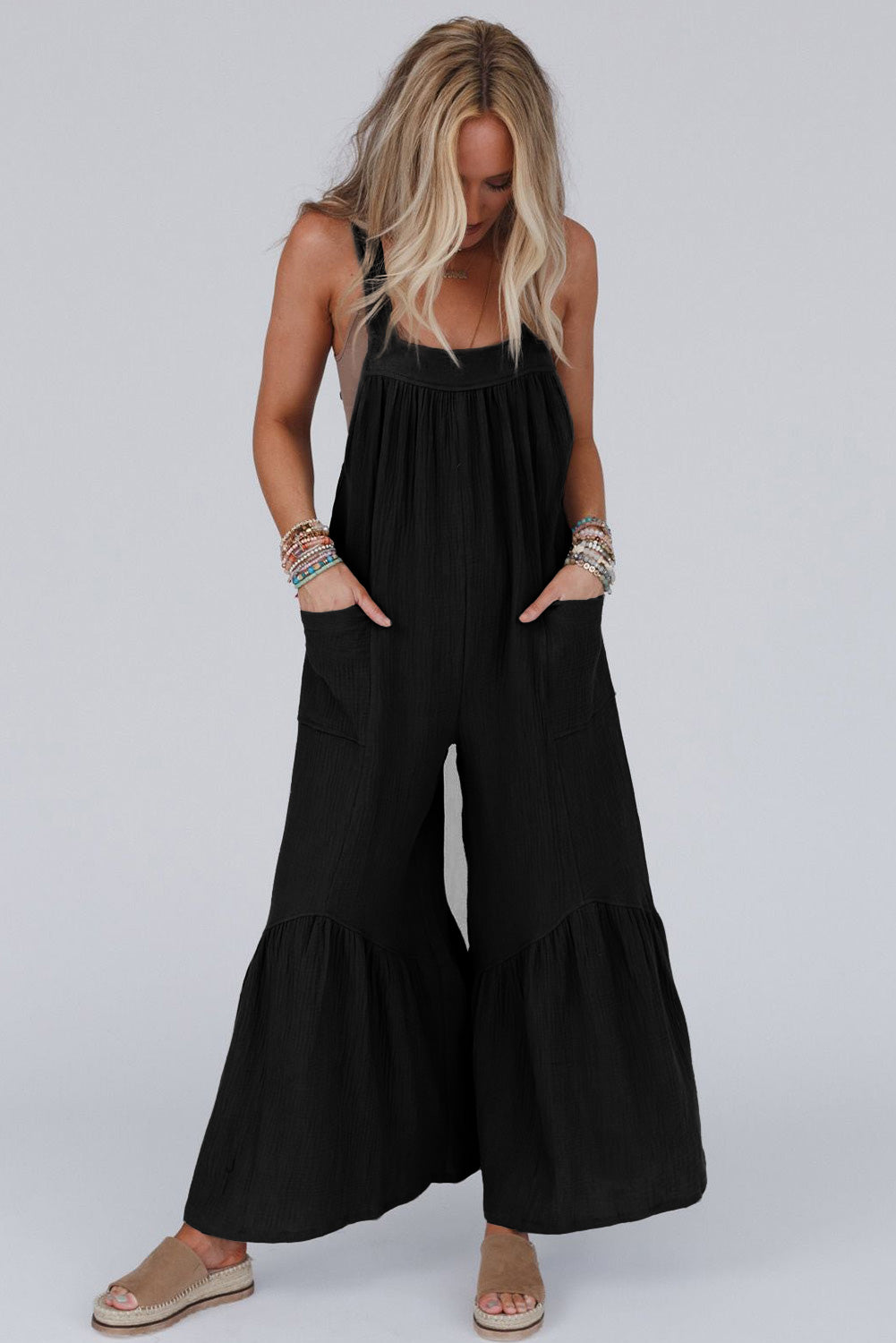 Black Solid Color Pockets Pleated Flare Leg Jumpsuit
