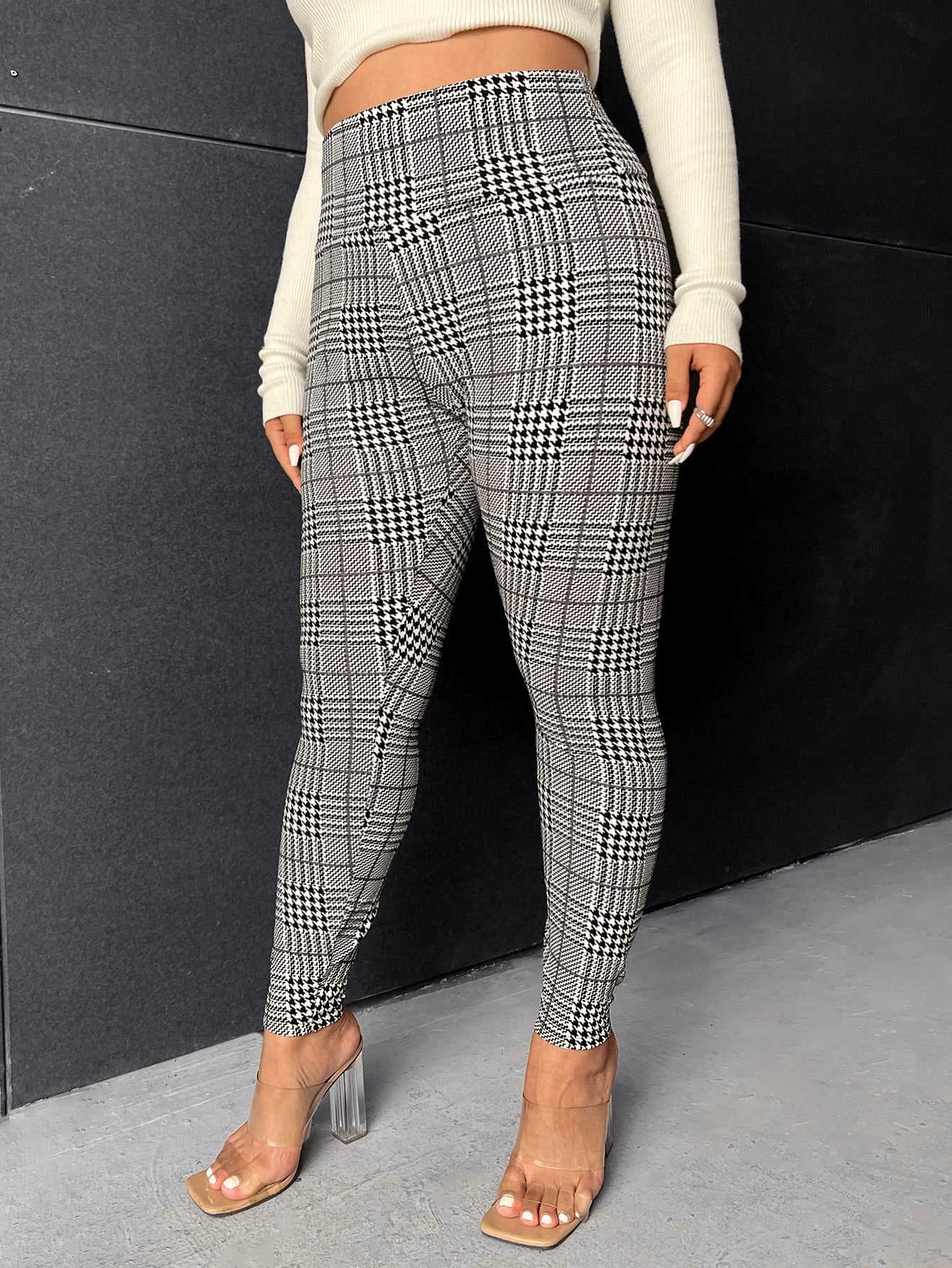 Unity Plus Glen Plaid Leggings