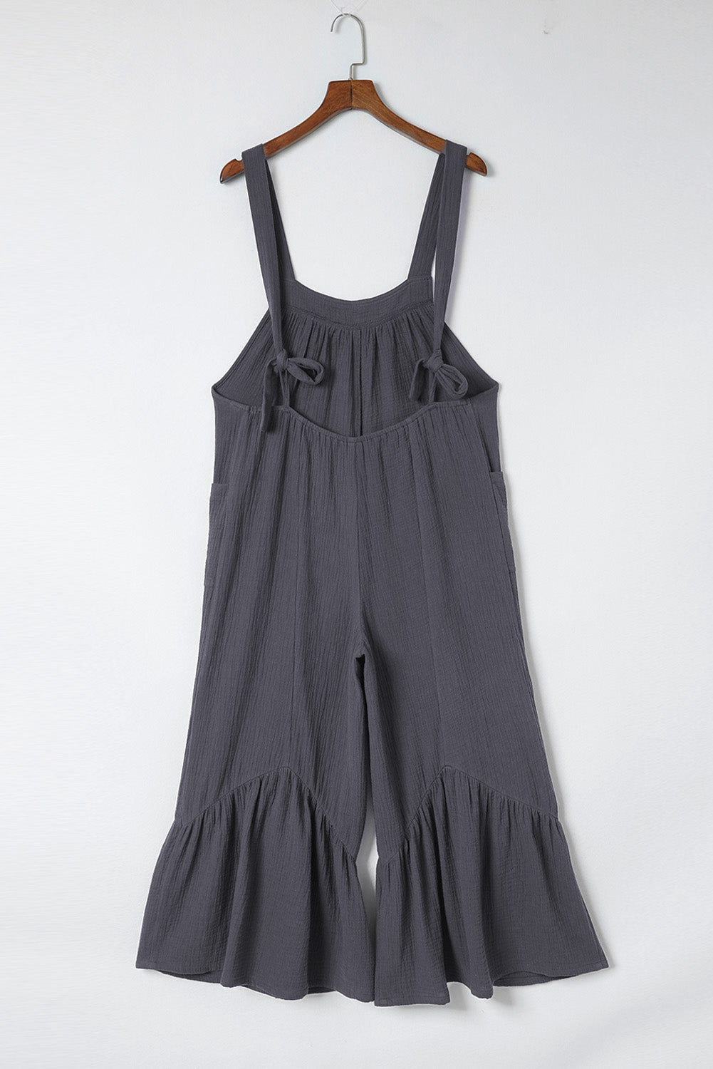 Black Solid Color Pockets Pleated Flare Leg Jumpsuit