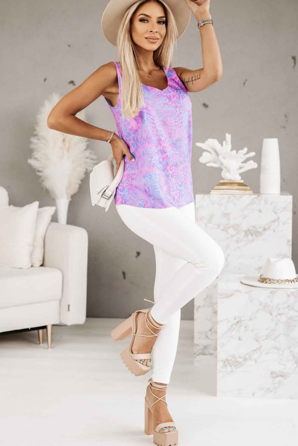 Leopard Print V Neck Sleeveless Top