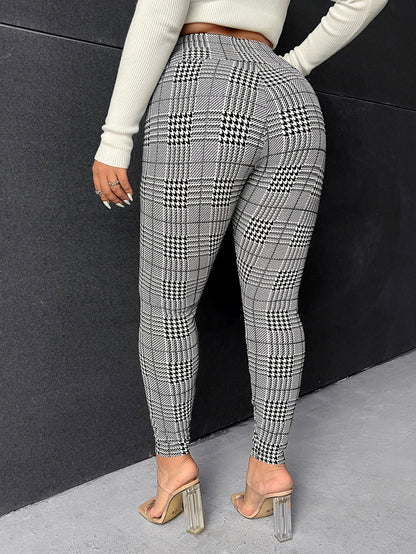 Unity Plus Glen Plaid Leggings
